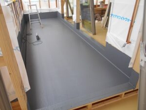 バルコニーＦＲＰ防水　藤沢市