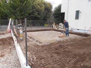 秦野市　平屋建て　基礎工事