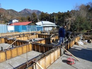 秦野　注文住宅　基礎
