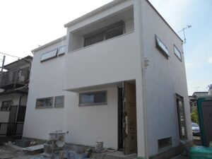 茅ヶ崎　注文住宅　漆喰
