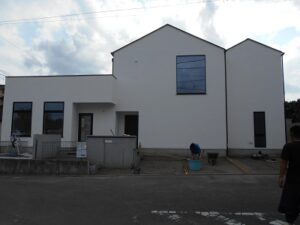 秦野　注文住宅　漆喰
