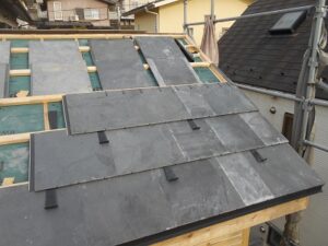 無添加住宅 天然石 屋根