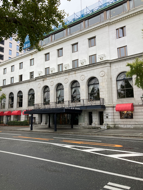 工務店のスタッフブロブ　ホテルニューグランド本館