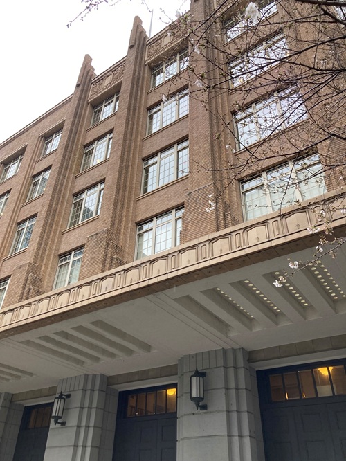 工務店のスタッフブロブ　旧文部科学省